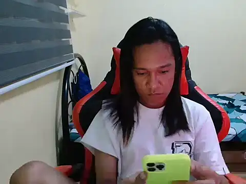 ashelyxyn69xx online show from 06/08/26, 11:11