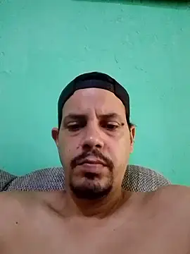 Snapshot of 1clemens chatting on 04/18/26, 04:31 1clemens online show from 04/18/26, 04:31