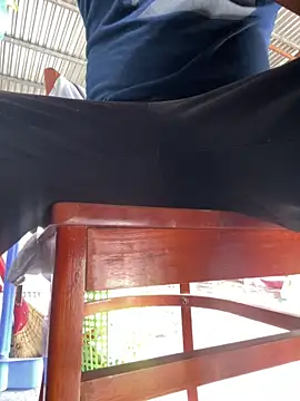 Snapshot of hoang15075 chatting on 03/02/26, 02:34 hoang15075 online show from 03/02/26, 02:34