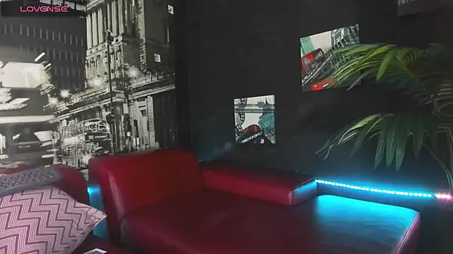 mxli divine  online show from 05/20/26, 03:20