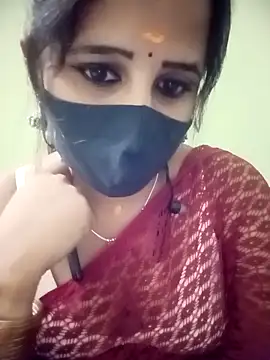 Snapshot of Tamil_Rani- chatting on 05/02/26, 06:24 Tamil Rani- online show from 05/02/26, 06:24