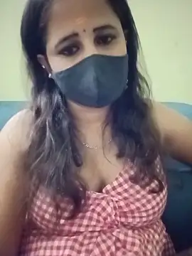 Snapshot of Tamil_Rani- chatting on 05/28/26, 06:58 Tamil Rani- online show from 05/28/26, 06:58