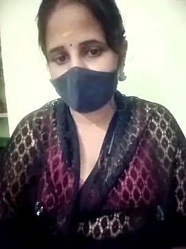 Snapshot of Tamil_Rani- chatting on 03/16/26, 06:10 Tamil Rani- online show from 03/16/26, 06:10