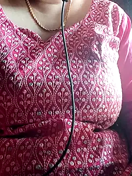 Snapshot of kulsum2 chatting on 03/01/26, 04:23 kulsum2 online show from 03/01/26, 04:23