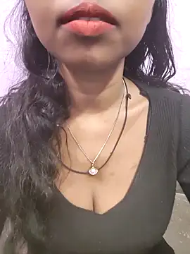 Samira-Ansari online show from 03/17/26, 12:41
