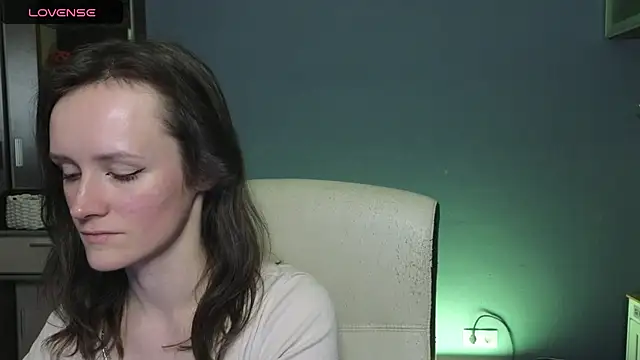 Tender Swan online show from 04/06/26, 09:38