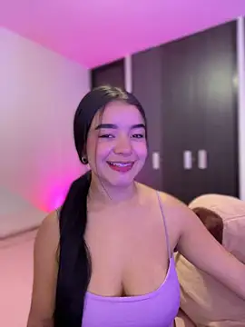 Sophia Wy online show from 03/15/26, 07:10