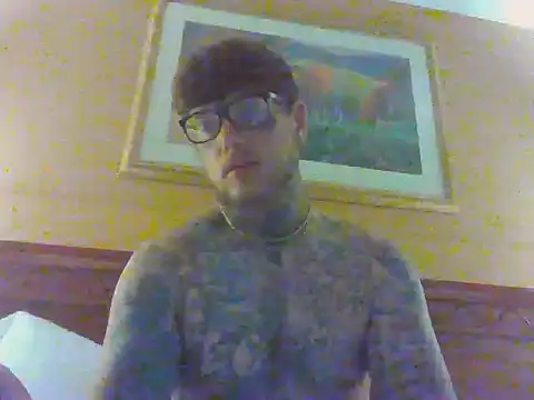 Snapshot of Darkcrowncouple chatting on 03/02/26, 06:37 Darkcrowncouple online show from 03/02/26, 06:37