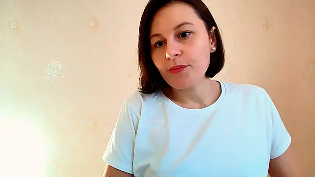 Snapshot of Inessa_beauty chatting on 03/01/26, 06:24 Inessa beauty online show from 03/01/26, 06:24