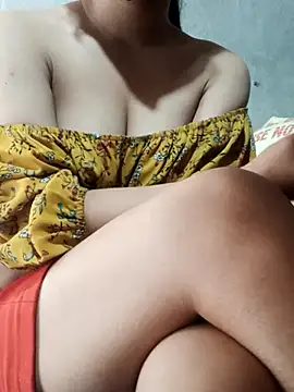 Snapshot of Ngoc_gina chatting on 03/02/26, 08:10 Ngoc gina online show from 03/02/26, 08:10