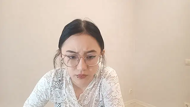 SolvedGlobe online show from 04/14/26, 01:16