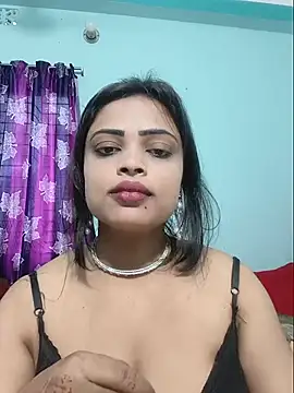 Snapshot of Beauty-3 chatting on 06/07/26, 01:55 Beauty-3 online show from 06/07/26, 01:55