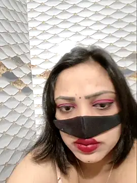 Beauty-3 online show from 04/15/26, 07:58