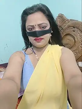 Snapshot of Beauty-3 chatting on 06/15/26, 11:59 Beauty-3 online show from 06/15/26, 11:59
