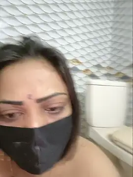 Beauty-3 online show from 05/23/26, 01:37