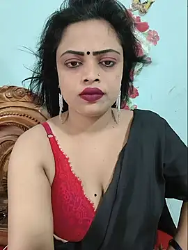 Snapshot of Beauty-3 chatting on 07/05/26, 03:00 Beauty-3 online show from 07/05/26, 03:00