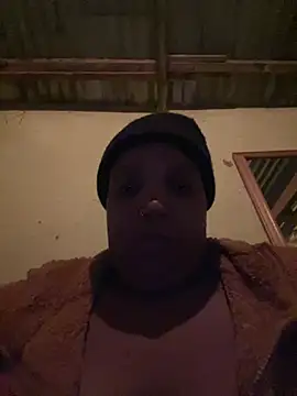 friendlybitch22 online show from 05/20/26, 04:37