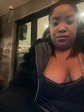 friendlybitch22 online show from 05/06/26, 06:56