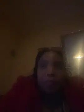 Snapshot of friendlybitch22 chatting on 03/22/26, 01:31 friendlybitch22 online show from 03/22/26, 01:31