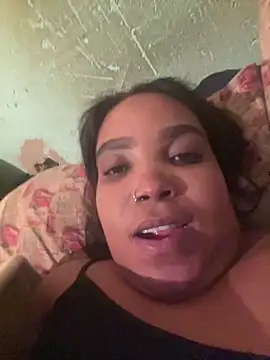friendlybitch22 online show from 04/28/26, 12:42