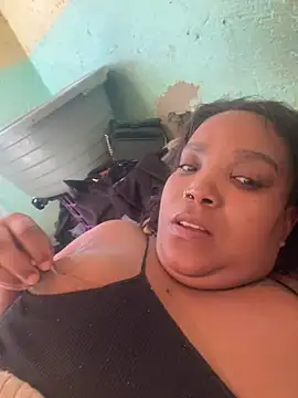 friendlybitch22 online show from 04/28/26, 09:24