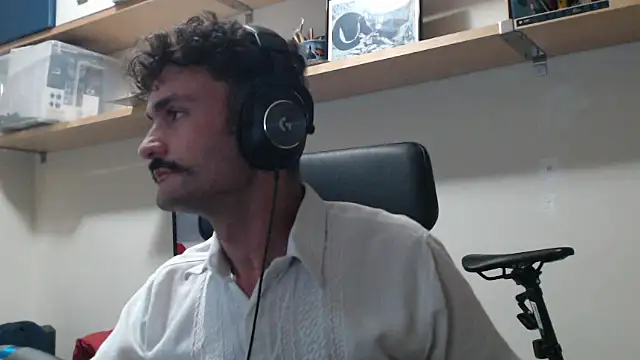 Dannni1 online show from 06/11/26, 11:24