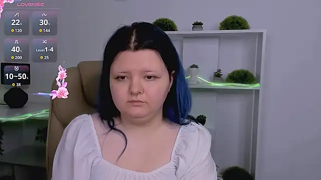 Lunaar  online show from 03/27/26, 08:26