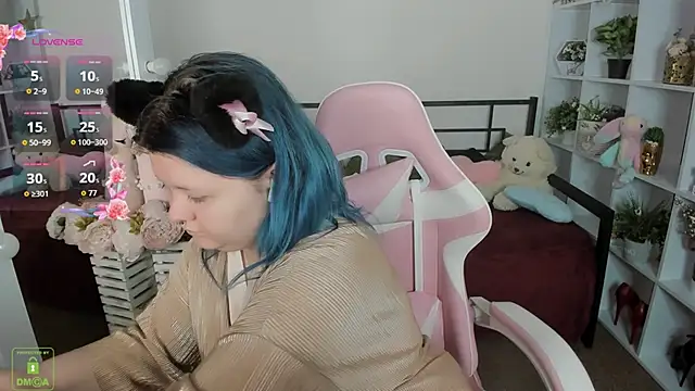 Lunaar  online show from 04/11/26, 06:32