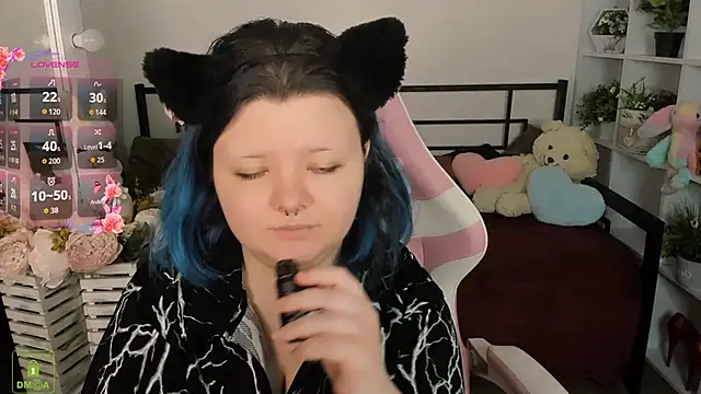 Lunaar  online show from 04/15/26, 05:24