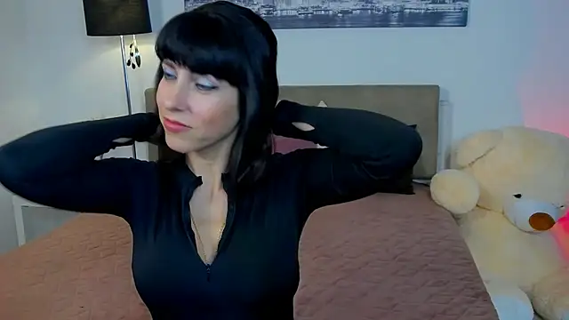 HeidieRaven online show from 04/14/26, 12:43