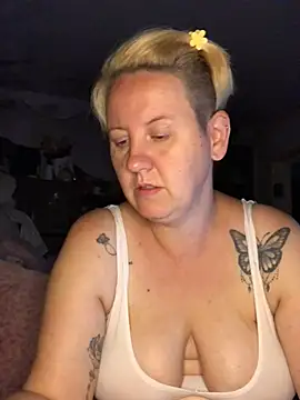 SofiaAmour online show from 06/19/26, 06:36