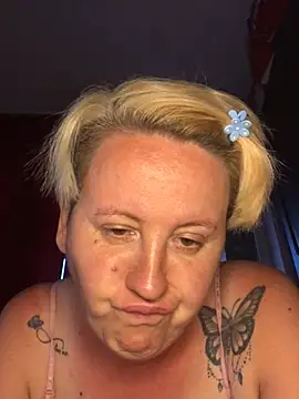SofiaAmour online show from 06/25/26, 06:35
