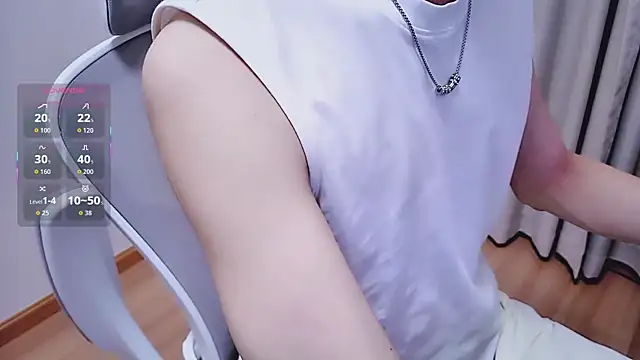 FEIYUS1 online show from 04/04/26, 02:23