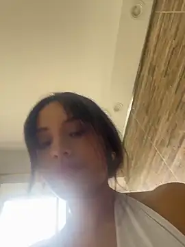 Mia-villalobos online show from 06/10/26, 03:24