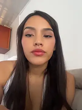Mia-villalobos online show from 06/28/26, 03:40