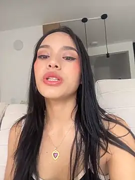 Mia-villalobos online show from 03/09/26, 01:58