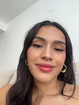 Mia-villalobos online show from 06/24/26, 03:32