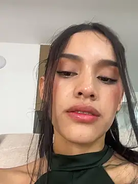 Mia-villalobos online show from 03/25/26, 02:05