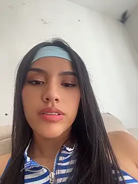 Mia-villalobos online show from 06/12/26, 02:59