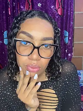 Piel Canella online show from 03/04/26, 12:29