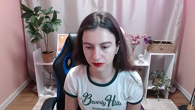 MistyBree online show from 04/24/26, 08:16