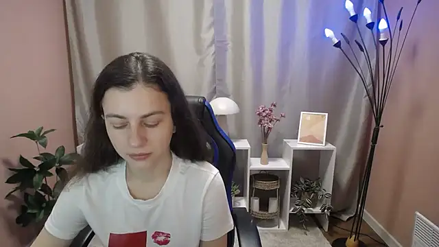 MistyBree online show from 06/04/26, 08:08