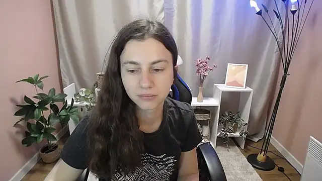 MistyBree online show from 06/03/26, 08:15