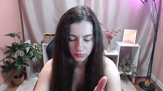 MistyBree online show from 05/01/26, 08:08