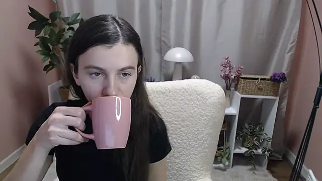 MistyBree online show from 03/06/26, 09:15