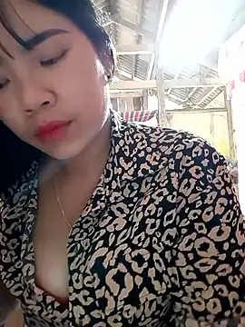 Snapshot of Nudde-sexxy chatting on 03/02/26, 07:48 Nudde-sexxy online show from 03/02/26, 07:48