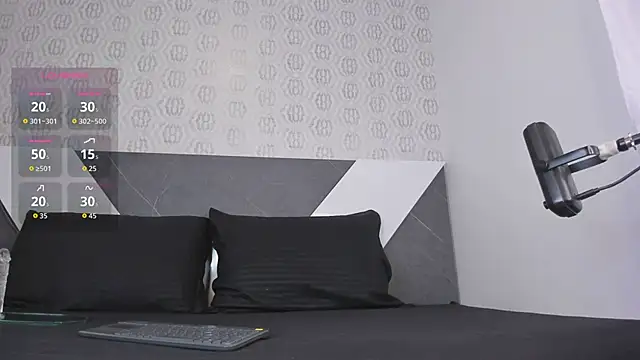 Snapshot of Lulu_Mei_ chatting on 03/24/26, 11:32 Lulu Mei online show from 03/24/26, 11:32