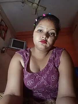 priti 25 online show from 05/26/26, 06:11