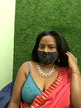 Snapshot of misti-boudii chatting on 03/12/26, 02:39 misti-boudii online show from 03/12/26, 02:39