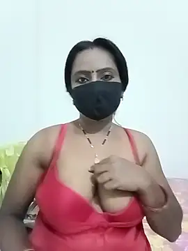 Snapshot of misti-boudii chatting on 07/14/26, 12:55 misti-boudii online show from 07/14/26, 12:55